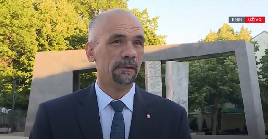 Kninski župan o skidanju hrvatske zastave: Ljudima je dosta glupih ispada