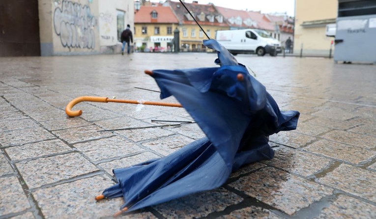 Olujni udari sjevernog vjetra u Zagrebu do 105 km/h, poziva se na oprez