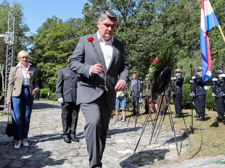 Milanović u Brezovici, Plenković u Kanadi na Dan antifašističke borbe