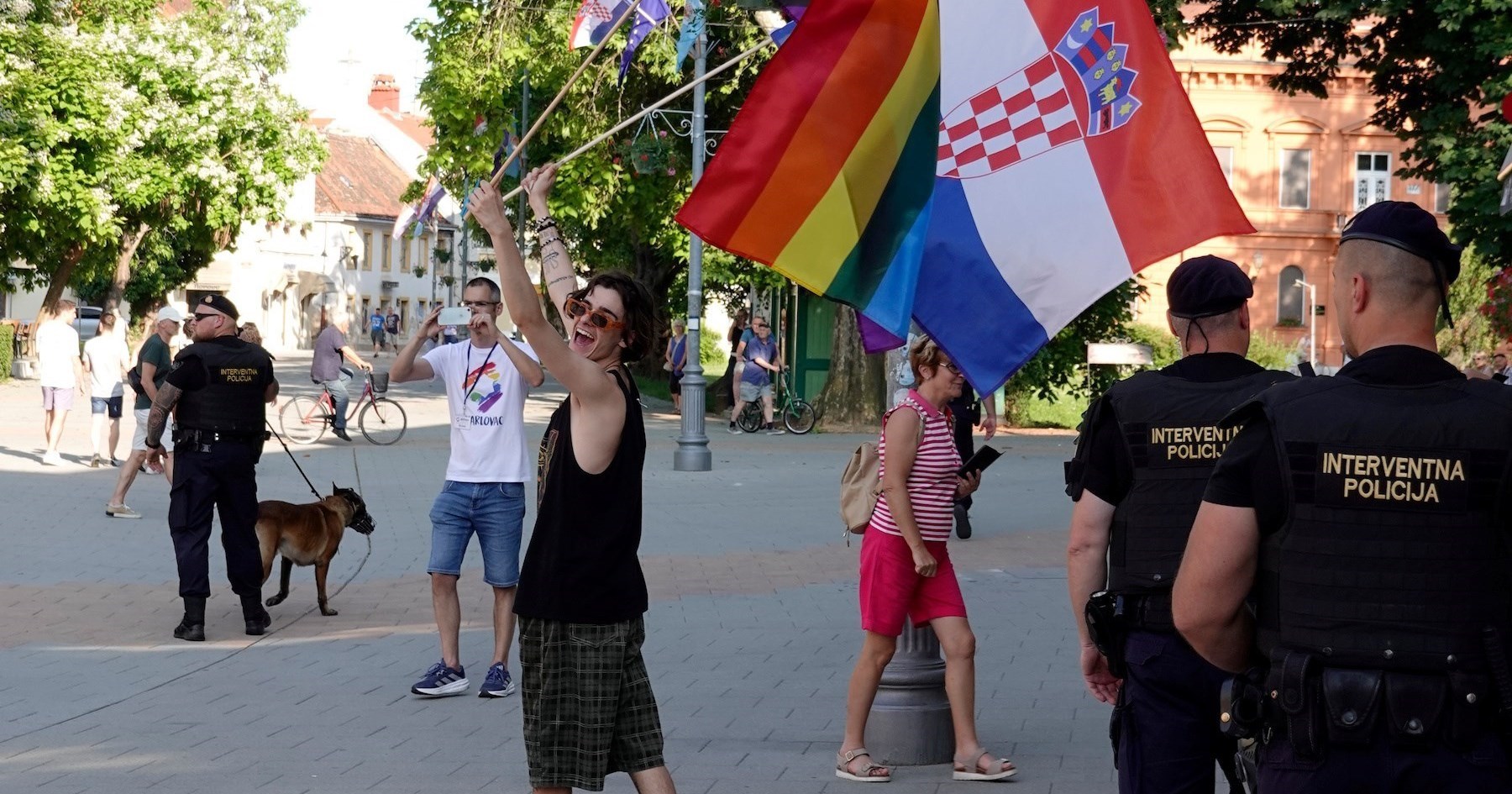 "Tko ne vjeruje da ima mržnje, neka pogleda komentare": Bili smo na Karlovac Prideu