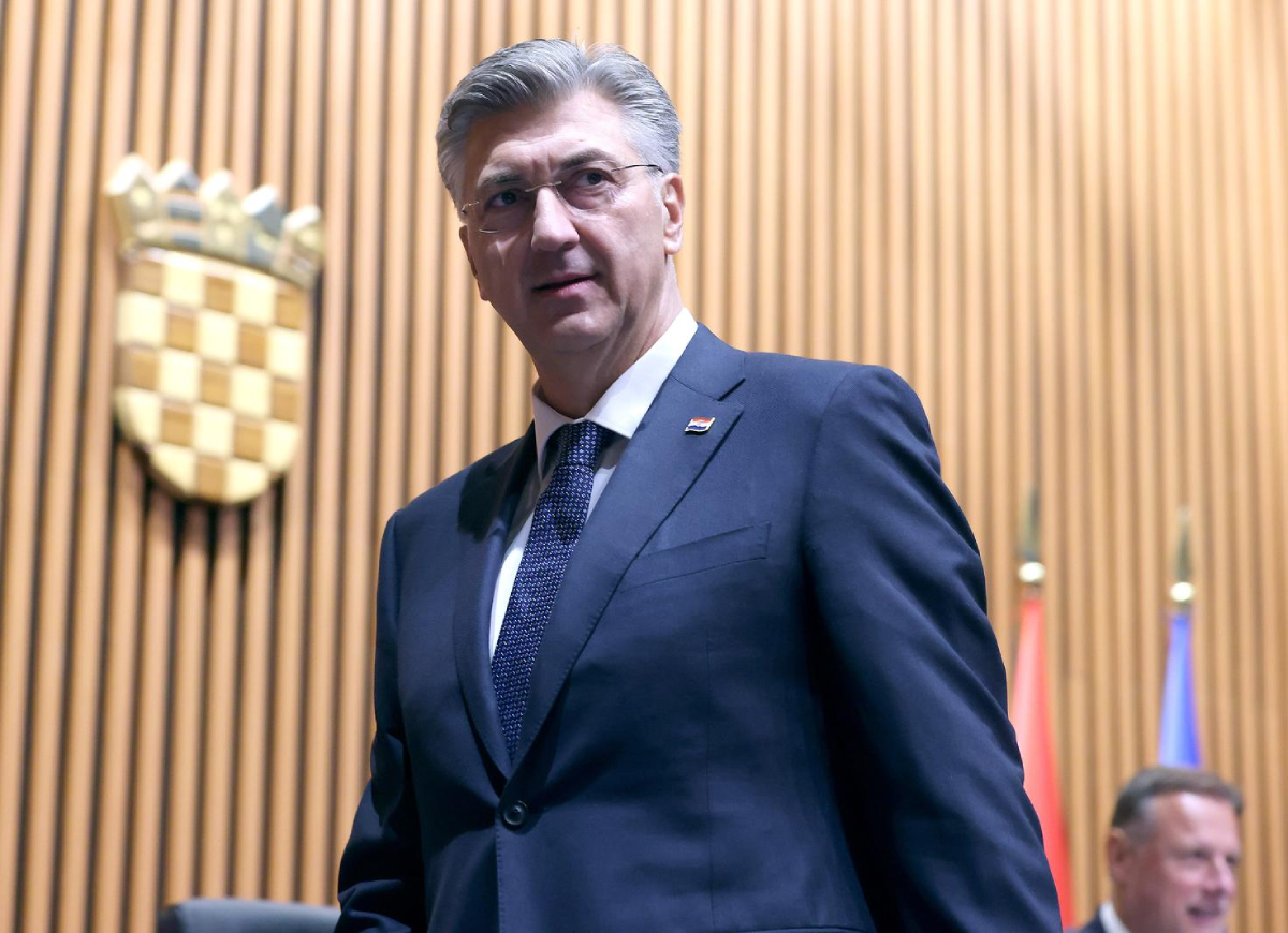 Godinama mu truju Liku kradu pred nosom, a nama se ruga da smo diletanti