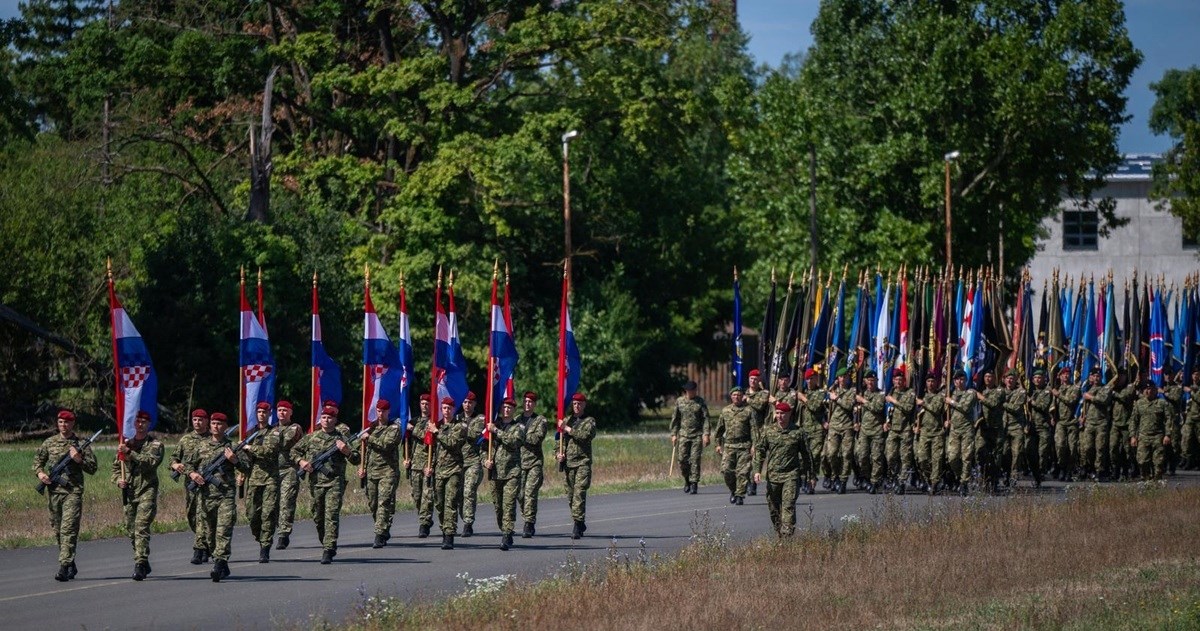 VIDEO I FOTO Ovako se vojska priprema za veliki mimohod u Zagrebu