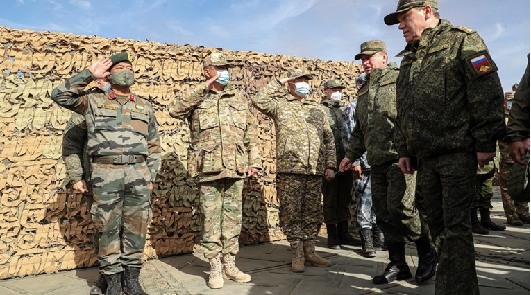 Kod granice Tadžikistana i Afganistana provode se vojne vježbe na čelu s Rusijom