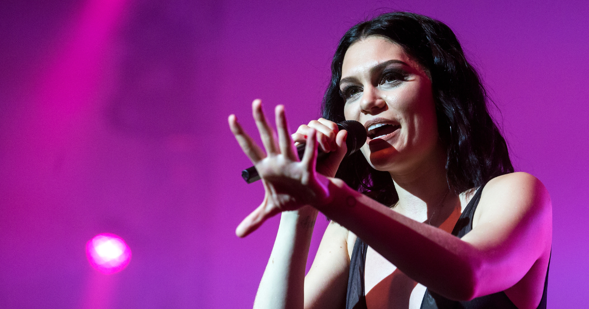 Pljačkaši provalili u vilu poznate pjevačice i uzeli skupocjeni nakit