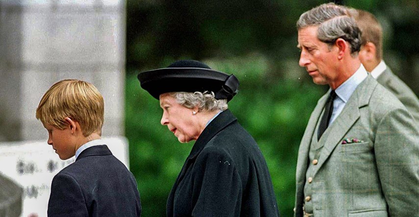 Je li kraljica Elizabeta bila samo figura? "Ona je bila na čelu duboke države"