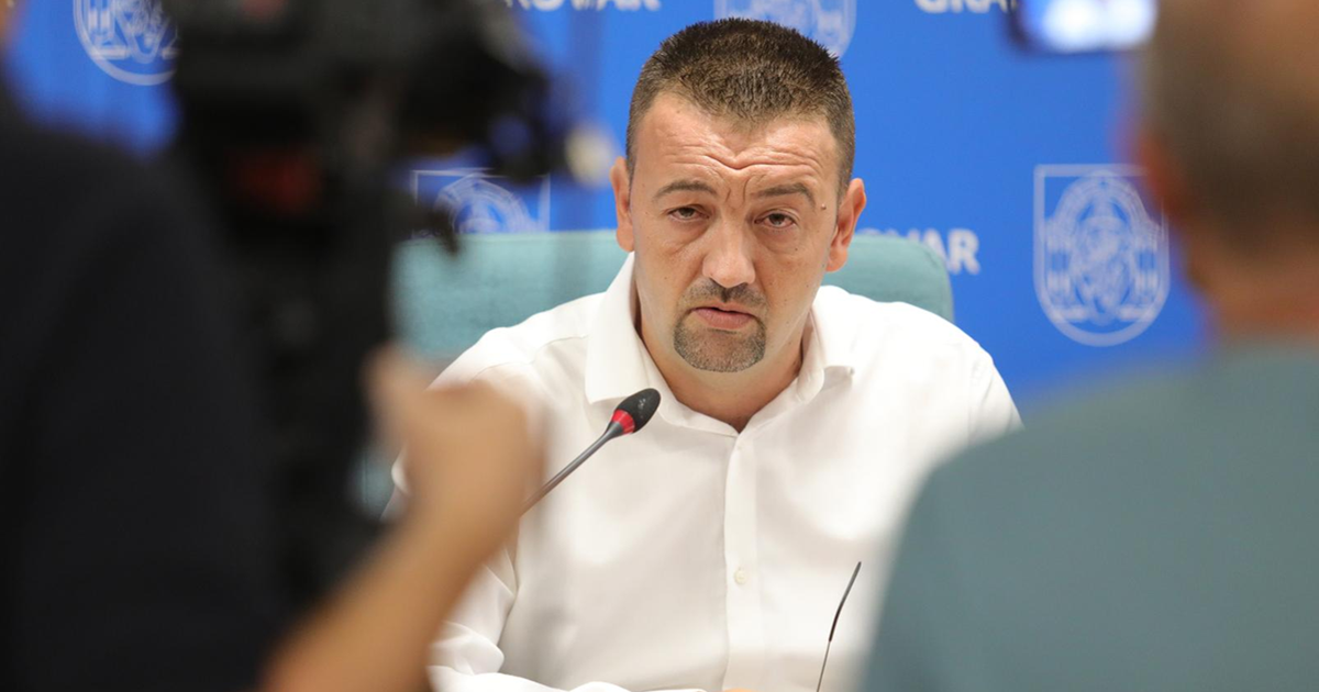Pavliček: Direktor s 205 radnika imao plaću 1700, a direktori s pet radnika 2400 eura