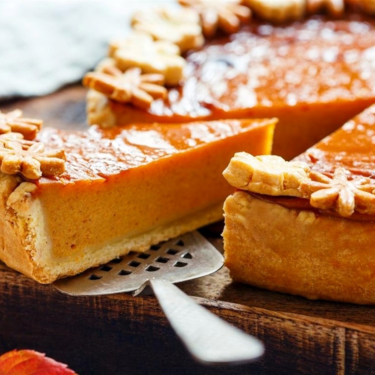 7 fantastičnih recepata s bundevom: Od juhe do sočnih kolača