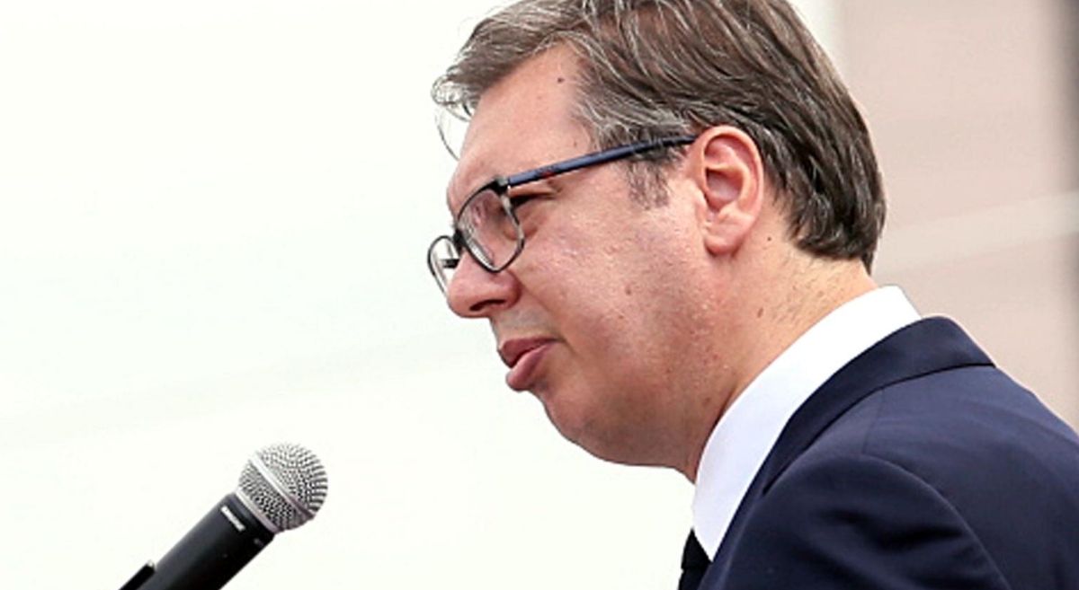 Analitičari: Srbija fingira eurointegracije, a Europa to tolerira