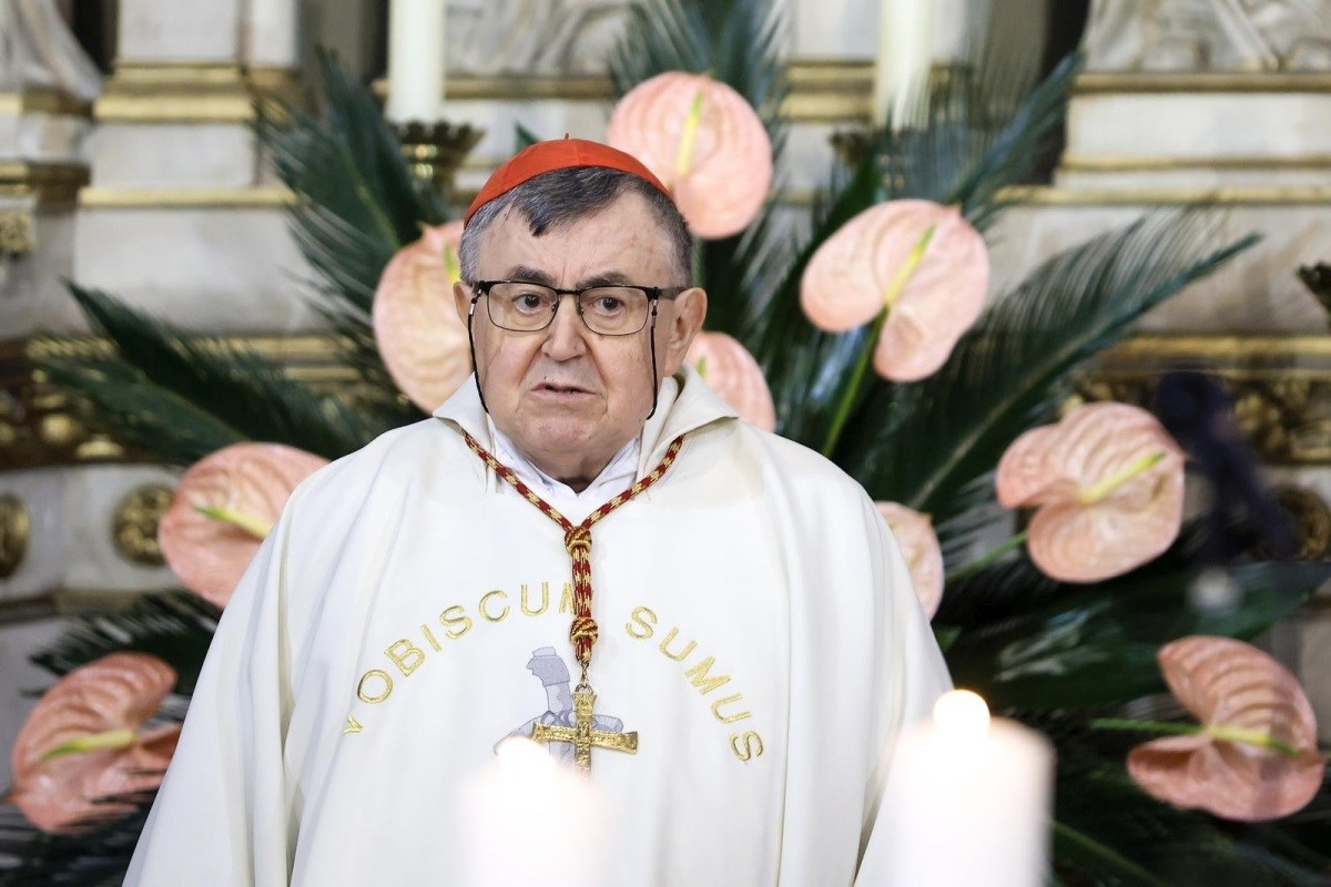 Kardinal Puljić o izboru novog pape: Pomalo se šapuće - sad je red na franjevca