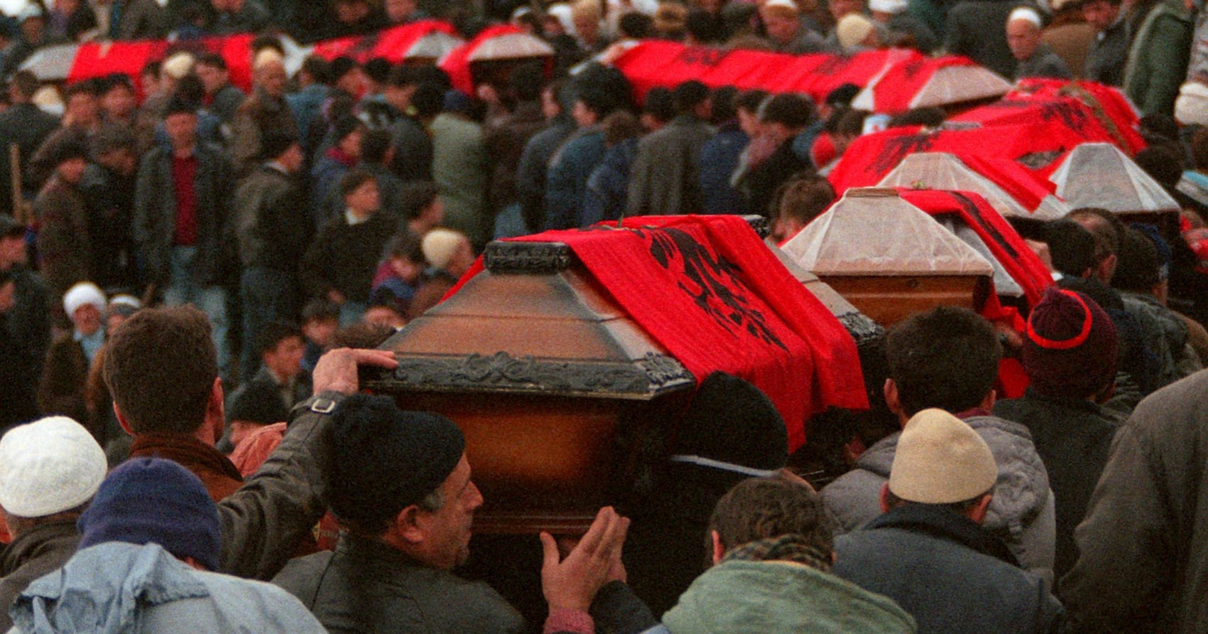 Kosovo podiglo optužnicu protiv 21 Srbina za masakr u Račku