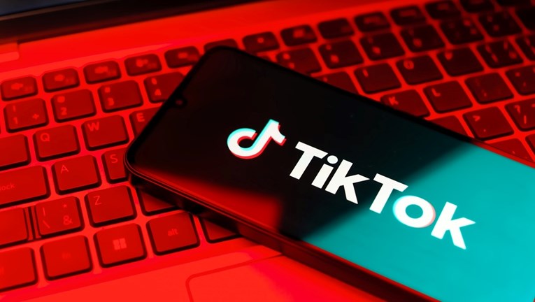 Bloomberg: Musk kupuje američki TikTok. Kinezi: To je čista fikcija