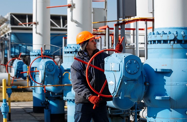 Ruski plin za Europu dolazit će preko Ukrajine i sljedećih pet godina