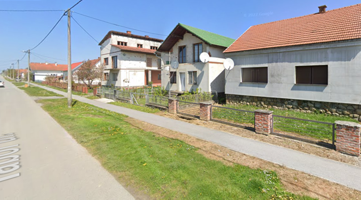 Gori kuća u Lipiku, vatrogasci na terenu