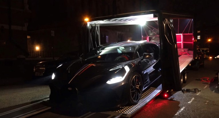 VIDEO Pogledajte kakvu je ergelu katarski šeik doveo u London