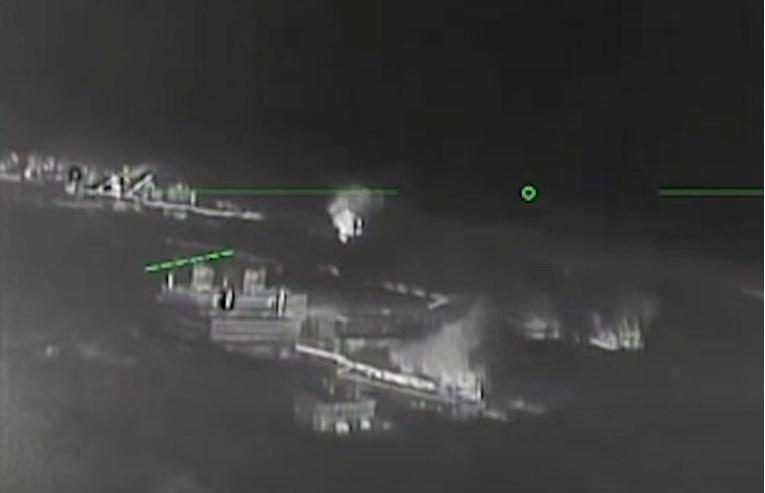 Ukrajina napala jednu od najvećih Rosnjeftovih rafinerija. Zapovjednik objavio snimku