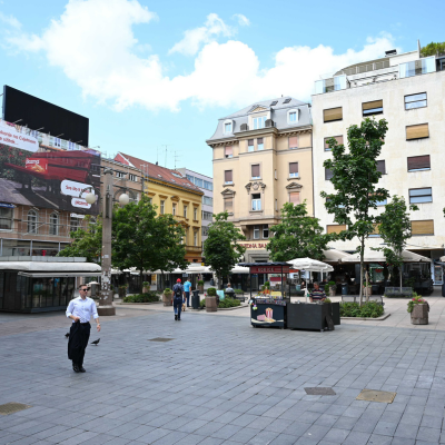 FOTO Ovo se rijetko viđa: Pogledajte kako je danas izgledao Cvjetni trg u Zagrebu