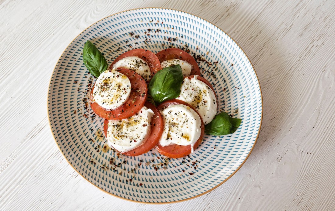 Radite li i vi pogrešku s mozzarellom? Može pokvariti cijelu Caprese salatu
