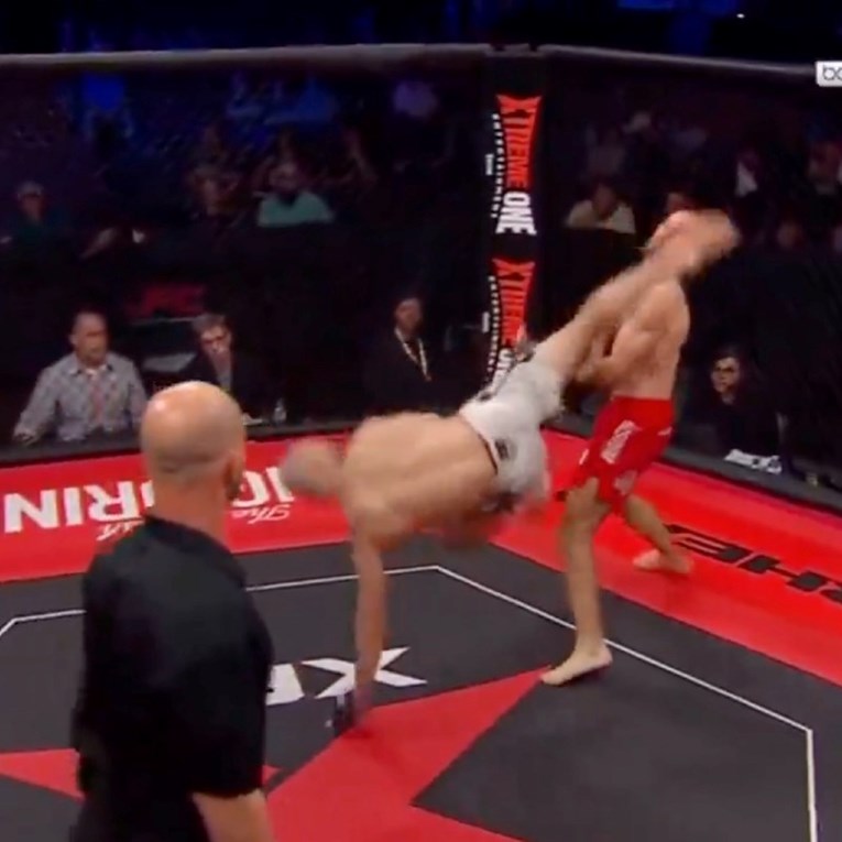 VIDEO Spektakularan nokaut na priredbi u SAD-u. Komentatori urlali u nevjerici