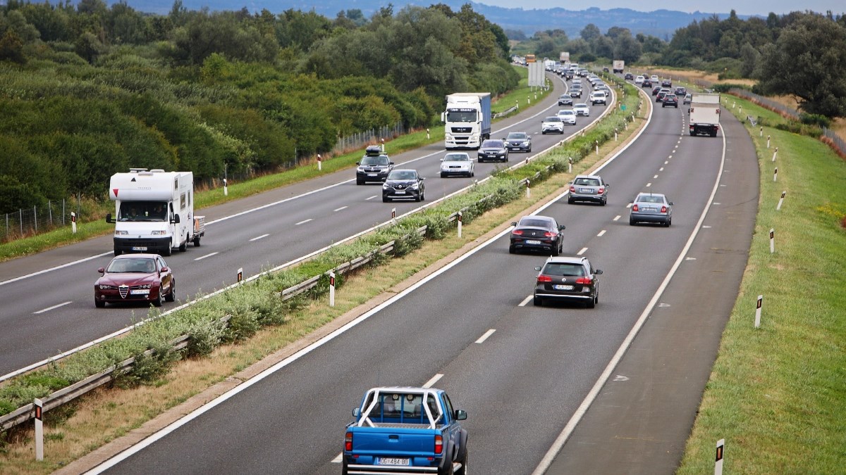 Prometne nesreće na A1 i A3, HAK poziva na oprez