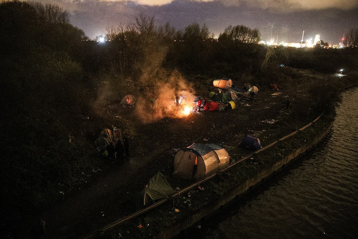 Kamion zgnječio sudanskog migranta dok je pokušavao prijeći La Manche