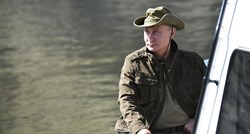 Putin potjerao ruske vojnike da gase požar u Sibiru, protivnici ga napali