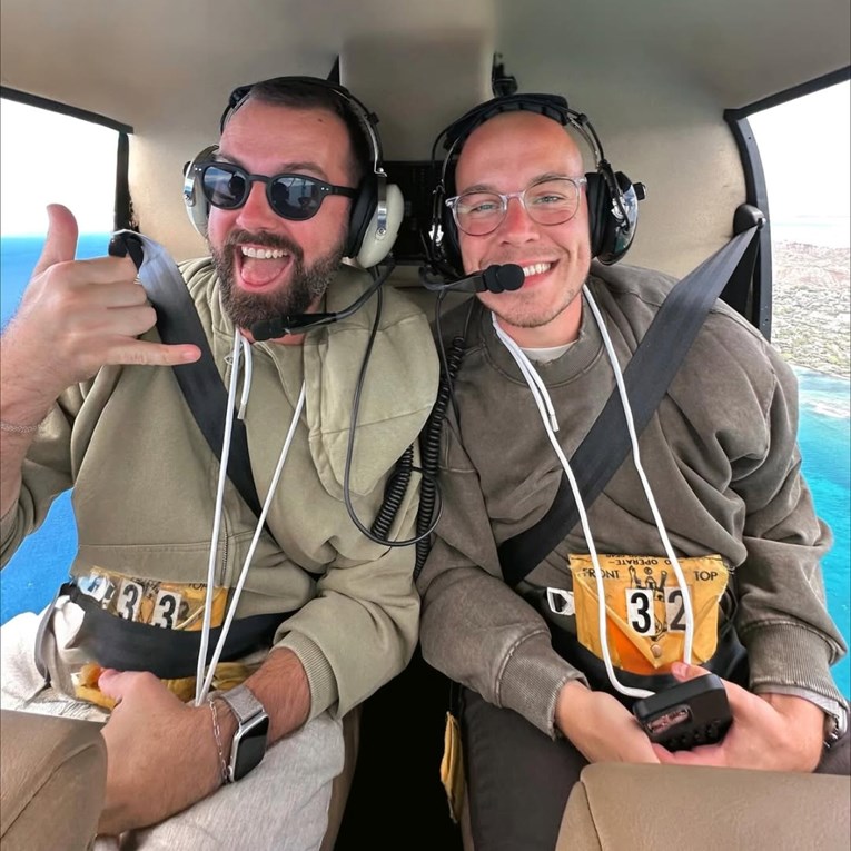 Marko Vuletić objavio fotke s tajanstvenim muškarcem, komentare preplavile čestitke