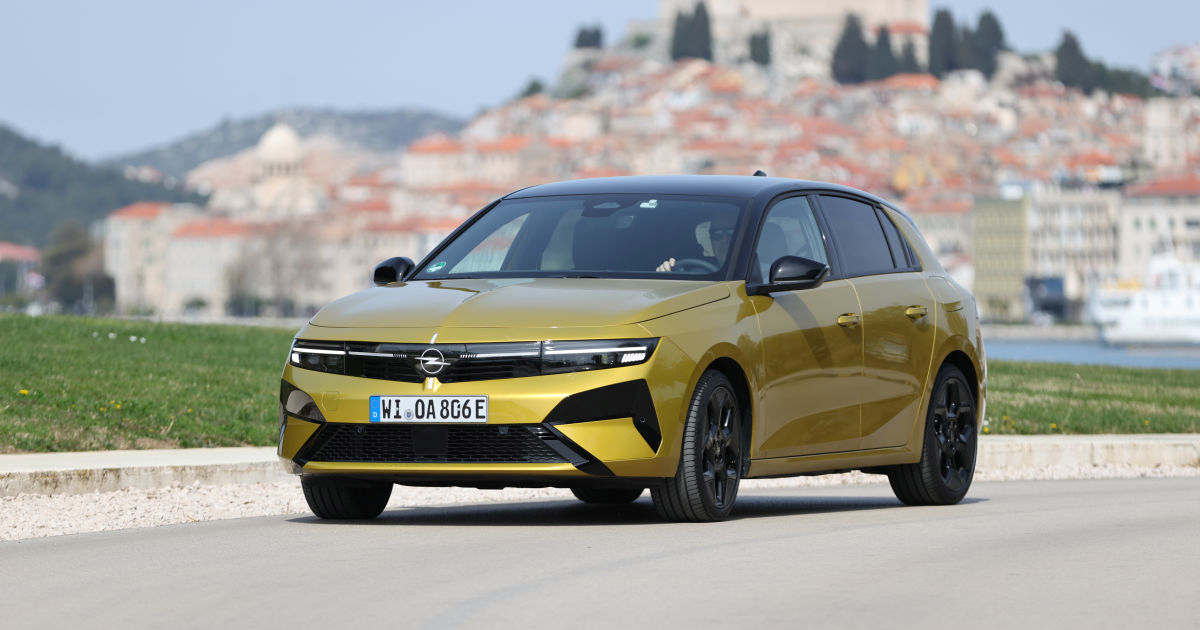 Nova Opel Astra predstavila se svijetu u Šibeniku. Isprobali smo je
