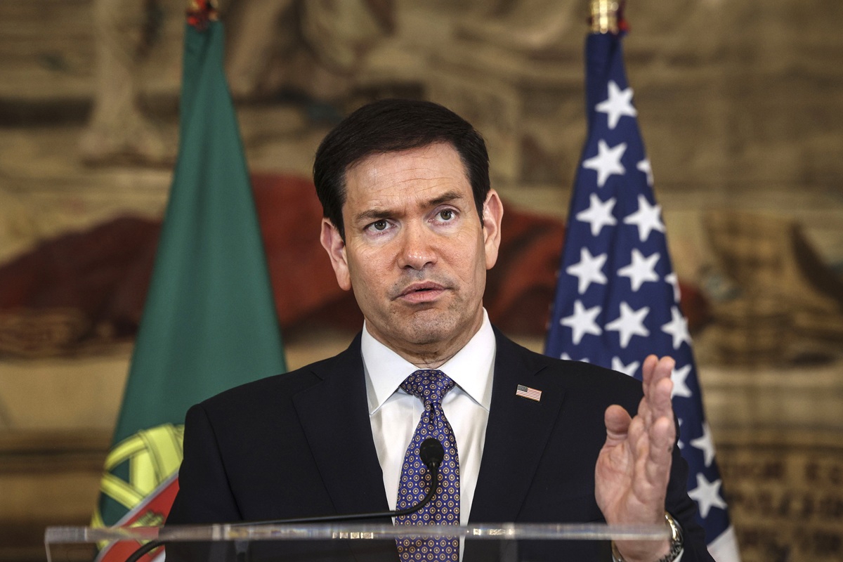 Trump obustavio sankcije Rusiji; Zelenski: Nesretna odluka