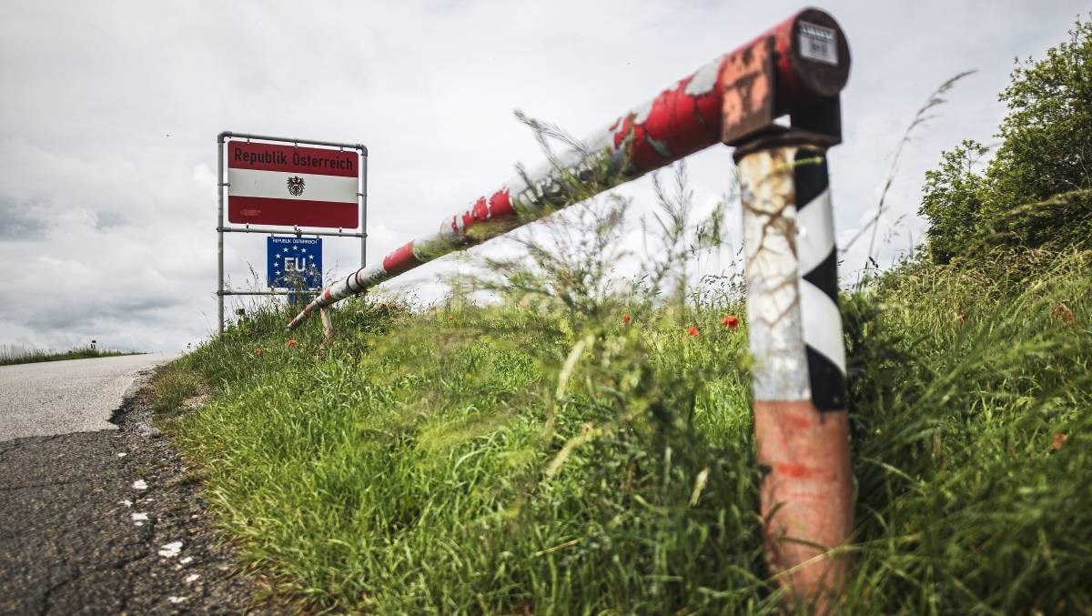 Sve veći broj migranata želi ući u Austriju, vlasti postrožuju nadzor granica 