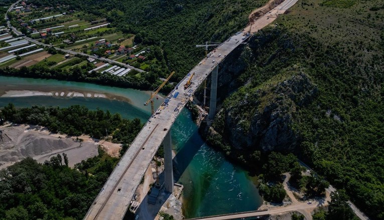 Napukao najveći most u BiH