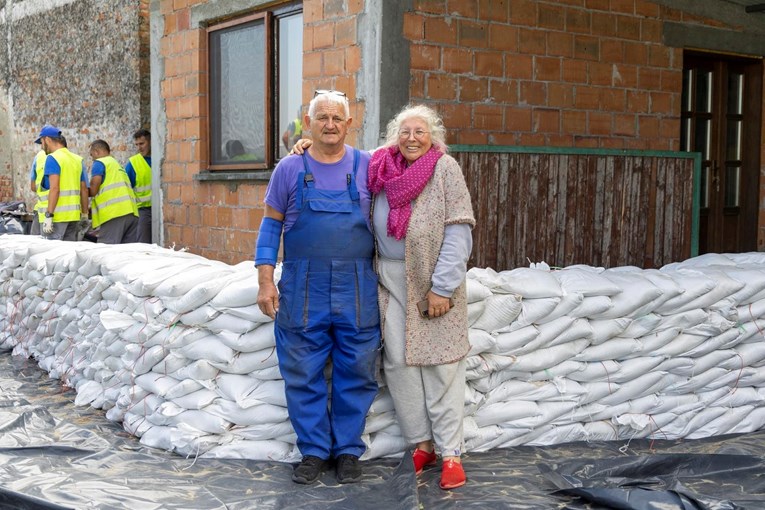 Dinka iz Šarengrada: Vreće s pijeskom potrebnije su sigurno nekom drugom