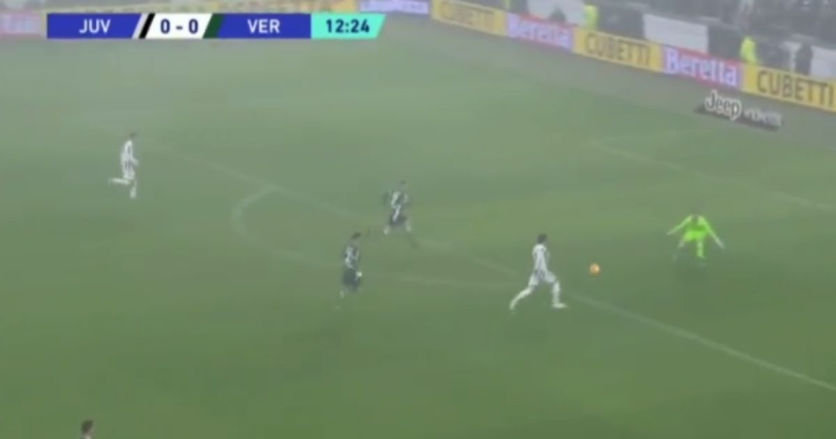 Majstorija Juventusovog Vlahovića. Zabio je nakon 13 minuta debija Tudorovoj Veroni