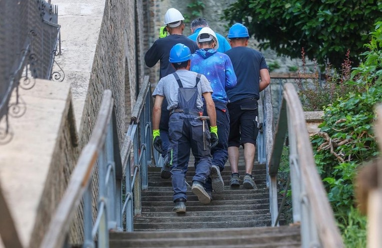 Uvode se nova pravila za strane radnike