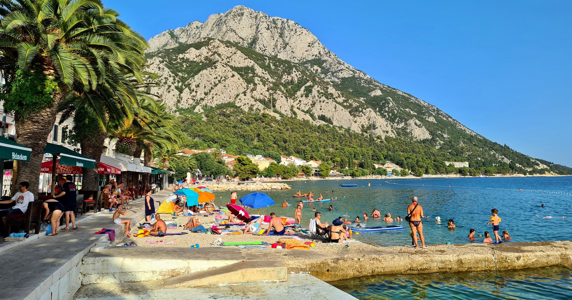 Sutkinja uhićena i vezana lisicama zbog sukoba na plaži. Udruga sudaca traži istragu