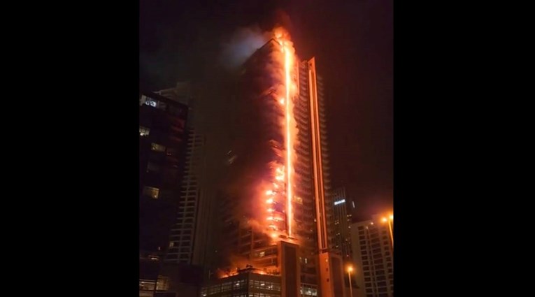 VIDEO Požar u Dubaiju: Blizu najviše zgrade na svijetu gorio neboder od 35 katova