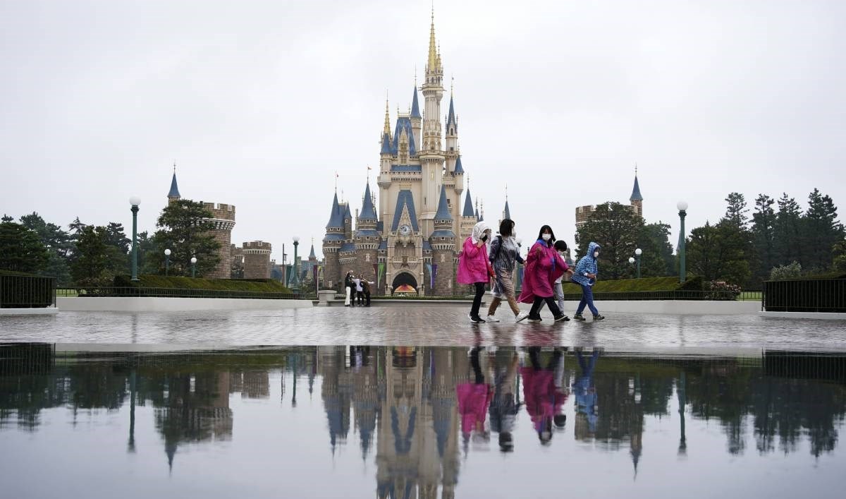 Disneyland planira otvoriti vrata do kraja travnja