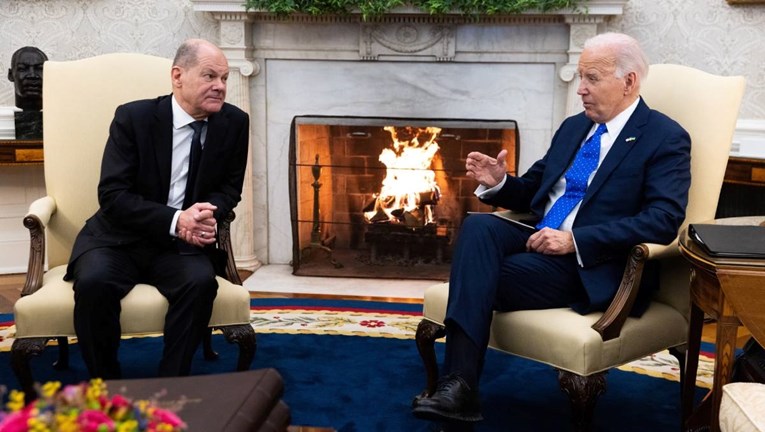 Biden se sastao sa Scholzom, optužio Kongres: "To je kriminalno zanemarivanje Kijeva"