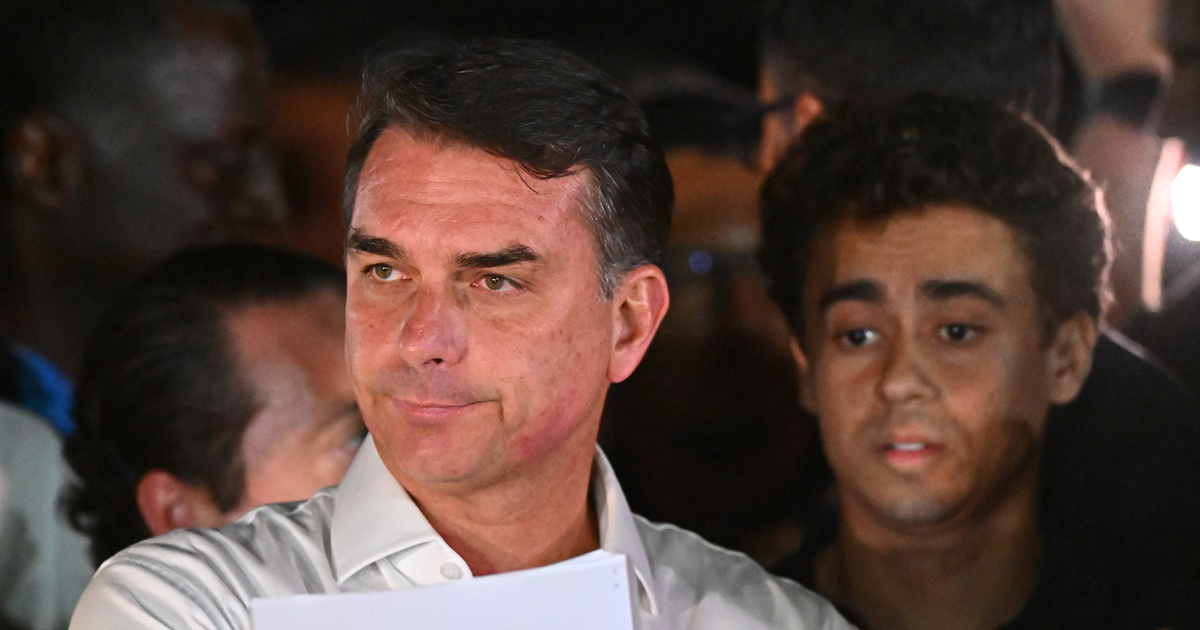 Bolsonaro: Na ulici su mi naredili da predam putovnicu. Ne smijem iz zemlje