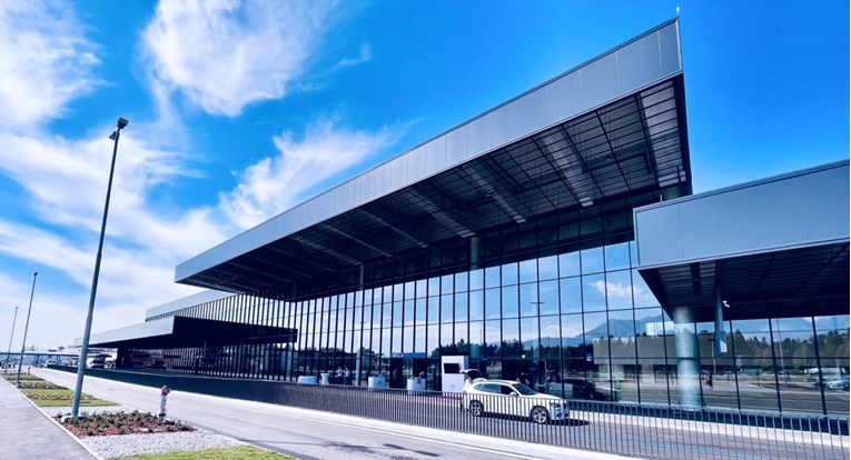 Ljubljanski aerodrom otvorio novi putnički terminal, vrijedan je 21 milijun eura