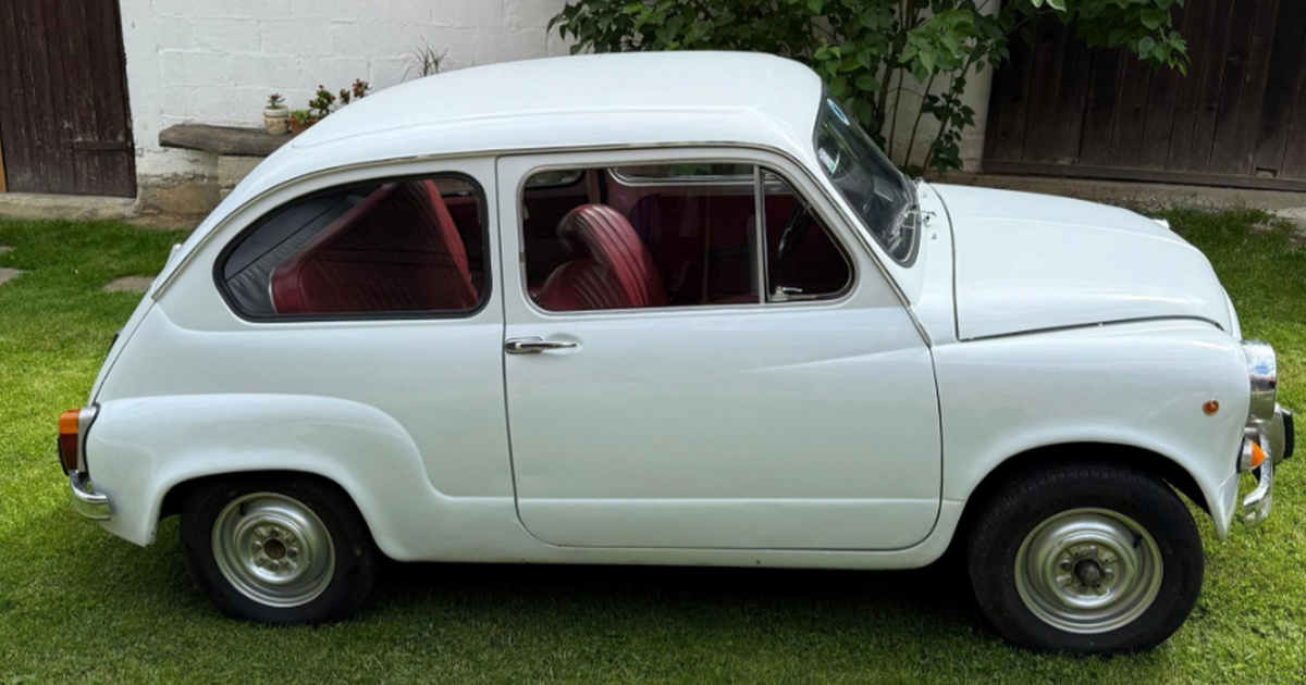 Ovaj Fićo ima 50 godina, originalni motor i samo 72.000 km. Prodaje se
