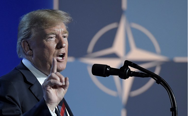 Trump stiže na summit NATO-a u Londonu, vidjet će se i s Kraljicom