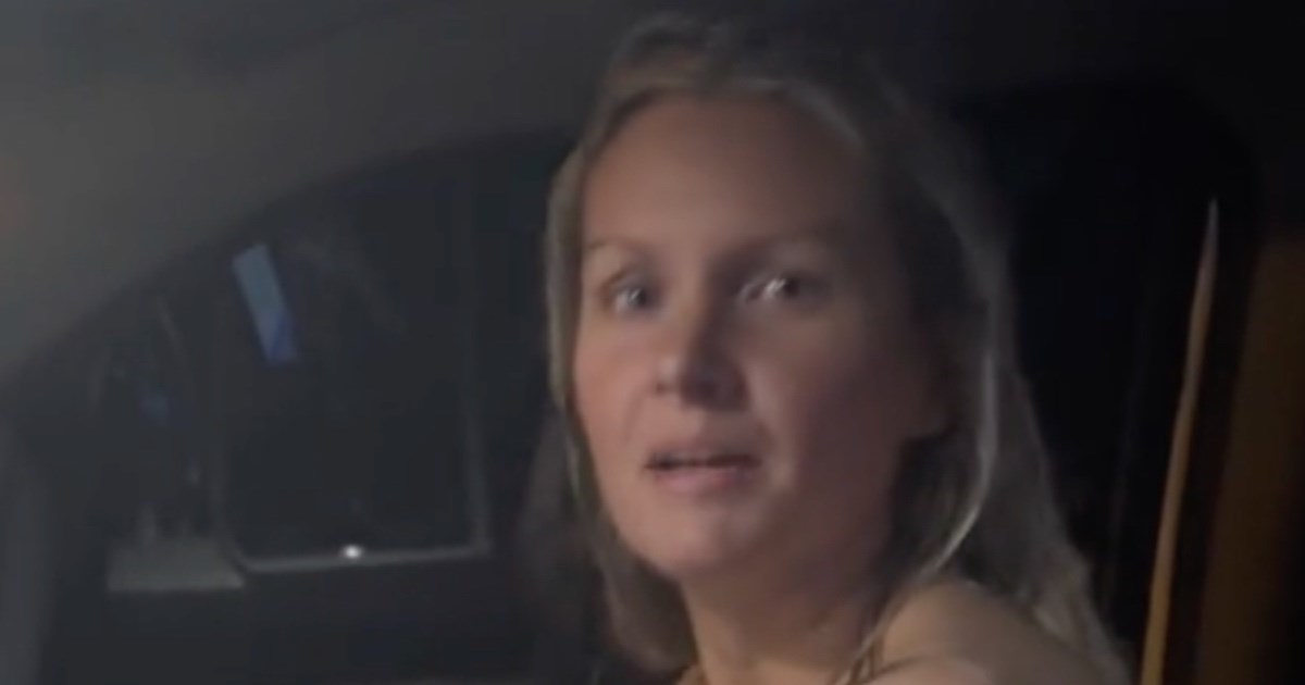 Mama zaboravila spakirati svoje stvari za obiteljsko putovanje, mnoge žene suosjećaju