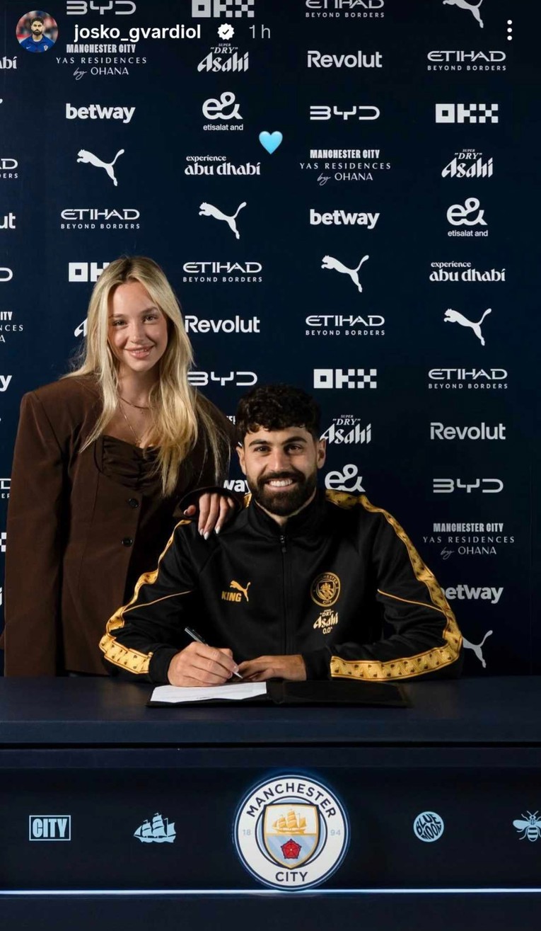 Guardiola poston foton e parë me të dashurën në Instagram