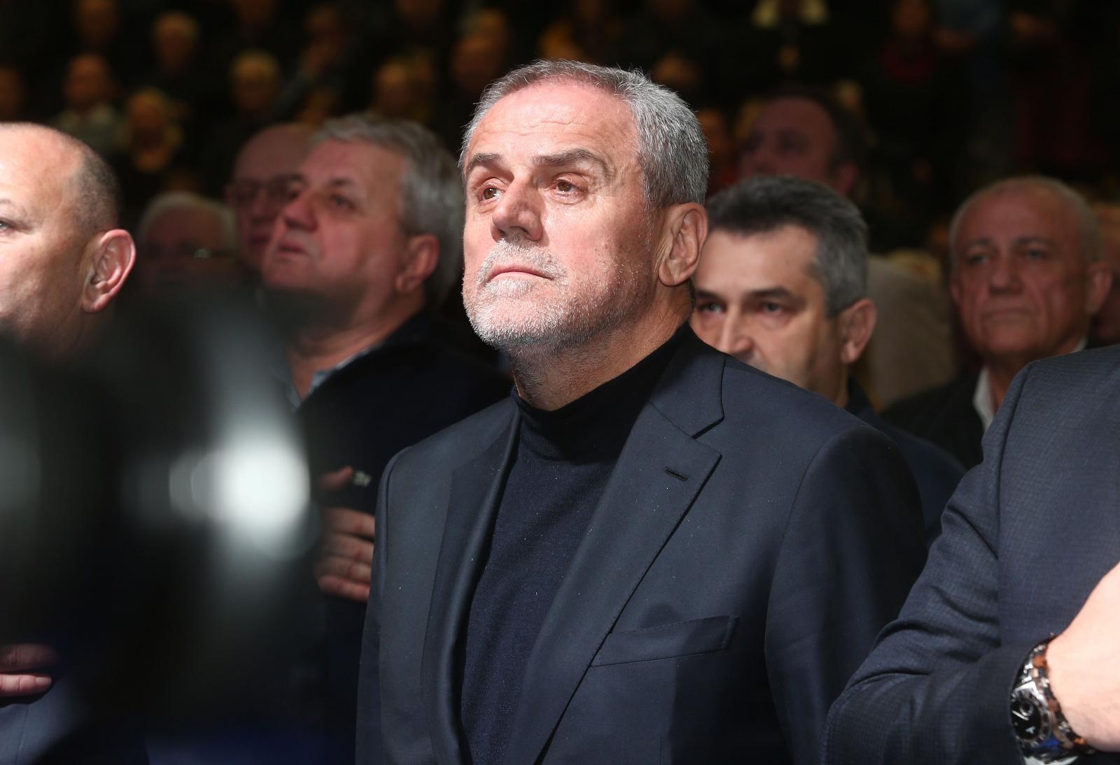 Bandićeva čestitka za pravoslavni Božić: Želim da jedni drugima budemo dar