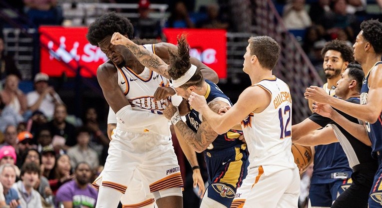 VIDEO Boksački obračun u NBA ligi. Šakom u glavu 33 centimetra višeg