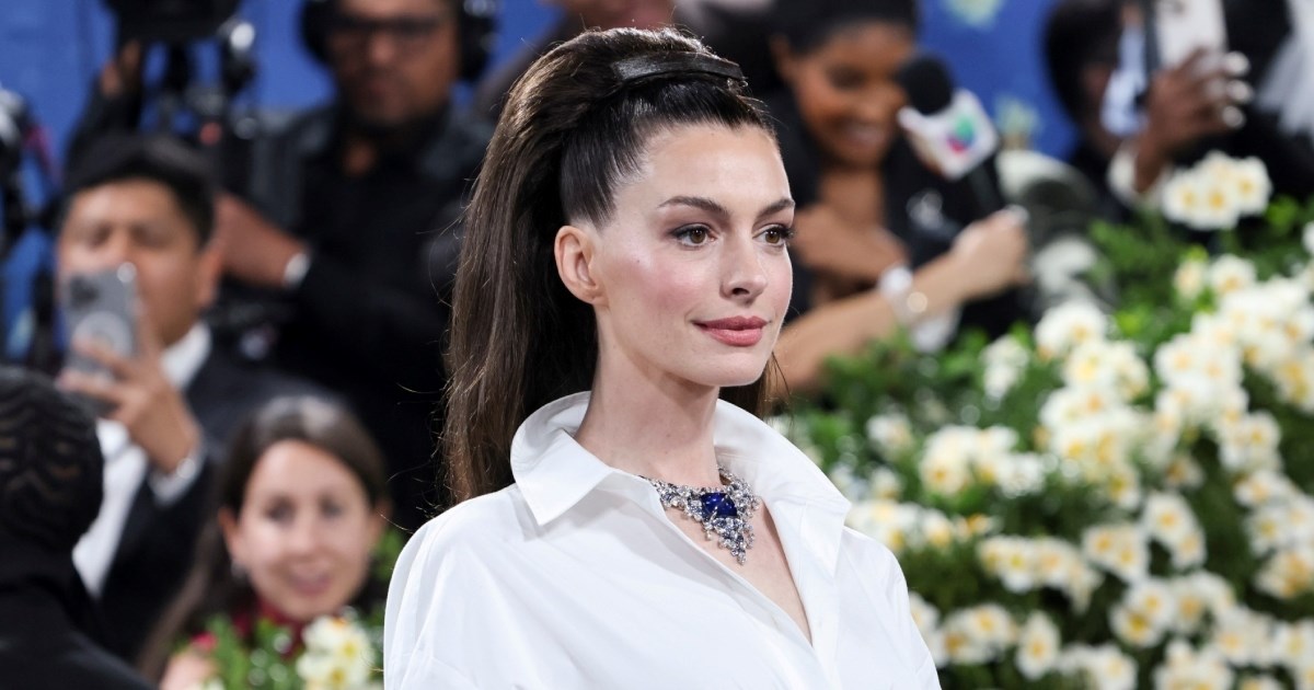 Zavirite u modernu bijelu kuhinju Anne Hathaway u New Yorku