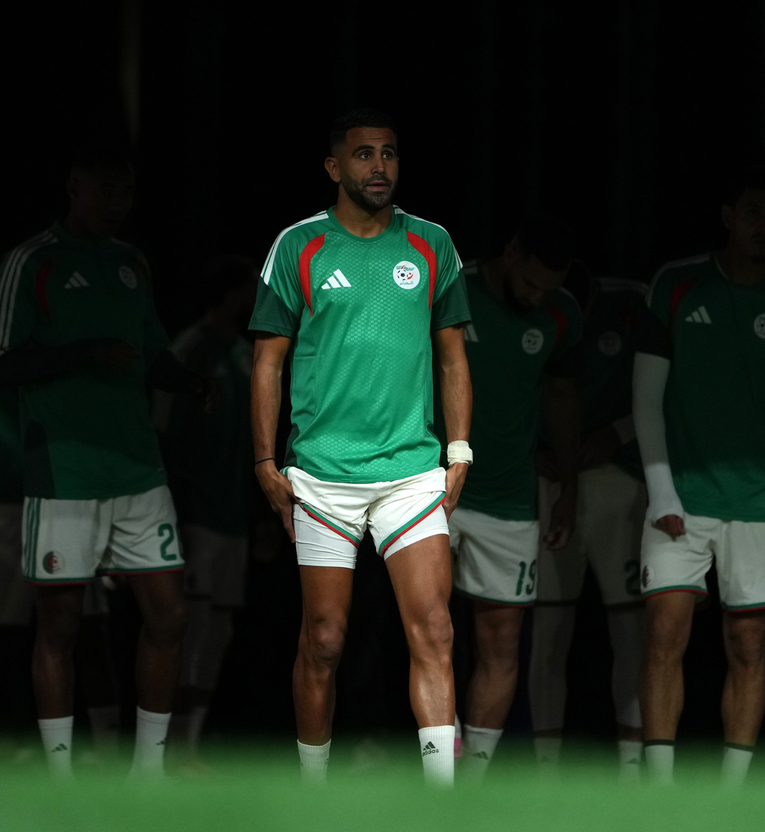 Mahrez nakon ispadanja sa SP-a napustio reprezentaciju i ostao bez kluba