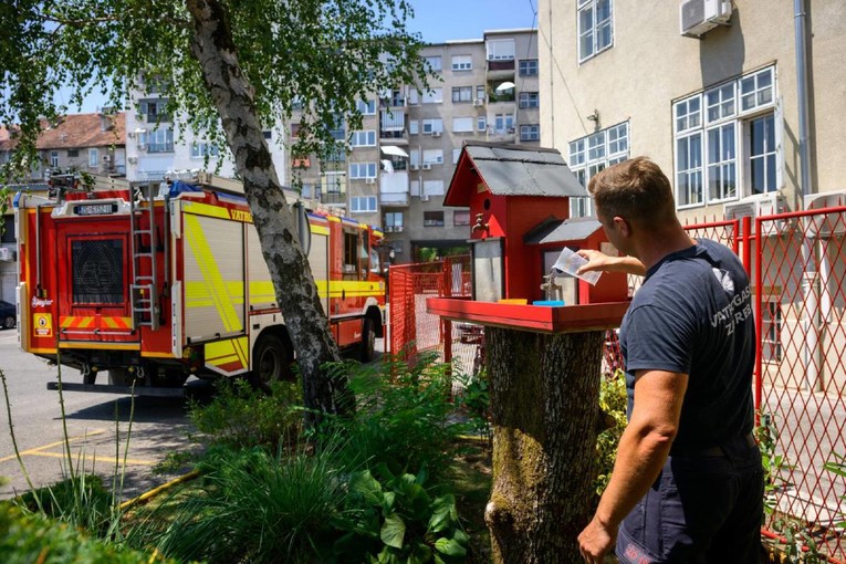 Lijepa gesta zagrebačkih vatrogasaca: Na parkiralištu su napravili kućicu za ptice