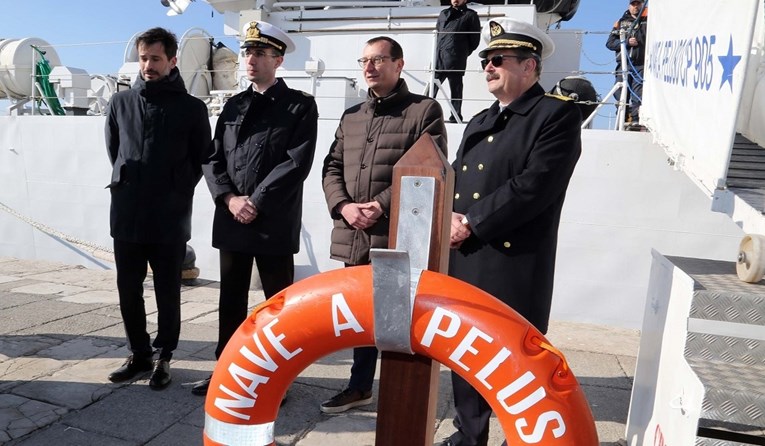 Brod talijanske Obalne straže "Alfredo Peluso" u prijateljskom posjetu Rijeci