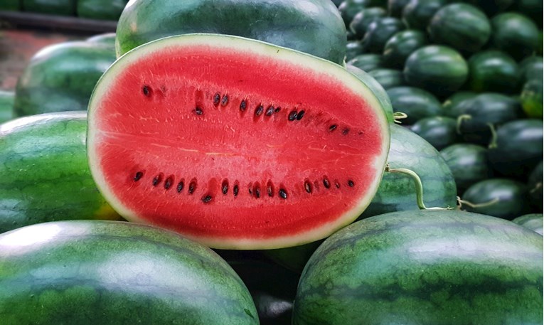 Otkrivamo: Jedan detalj posebno utječe na okus i puninu lubenice, evo o čemu se radi